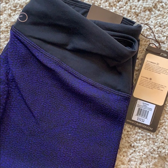 Calia Textured Legging - Picture 2 of 5